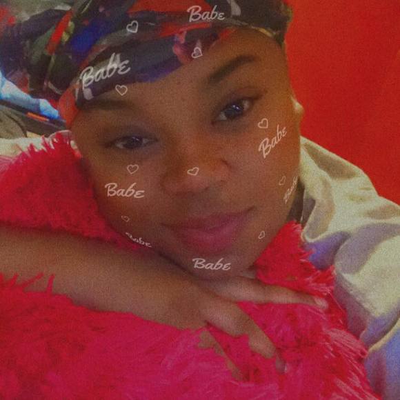 Meet your Posher, Briana - Picture 1 of 1